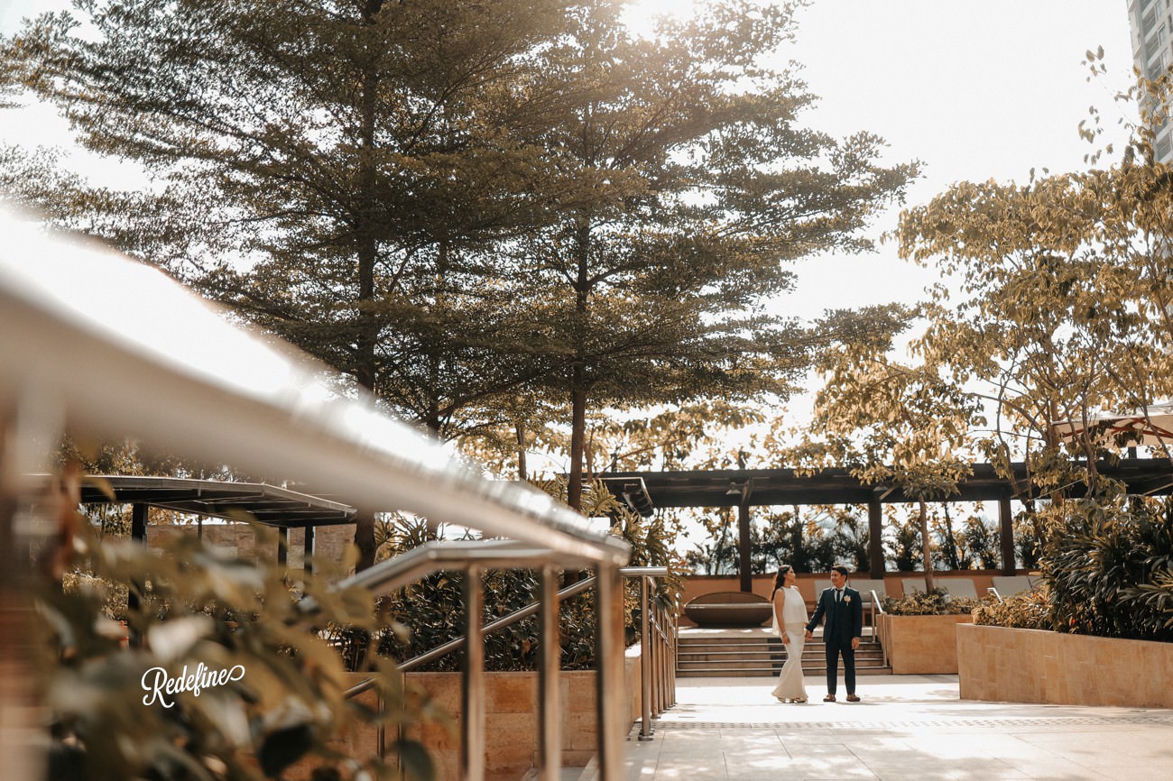 Modern Photographer based in the Philippines Redefine Grand Hyatt BGC The Peak Wedding