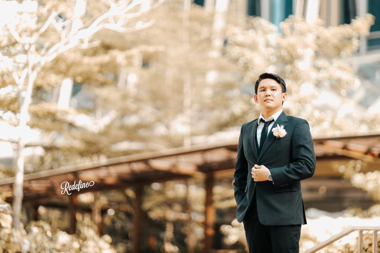 Modern Photographer based in the Philippines Redefine Grand Hyatt BGC The Peak Wedding