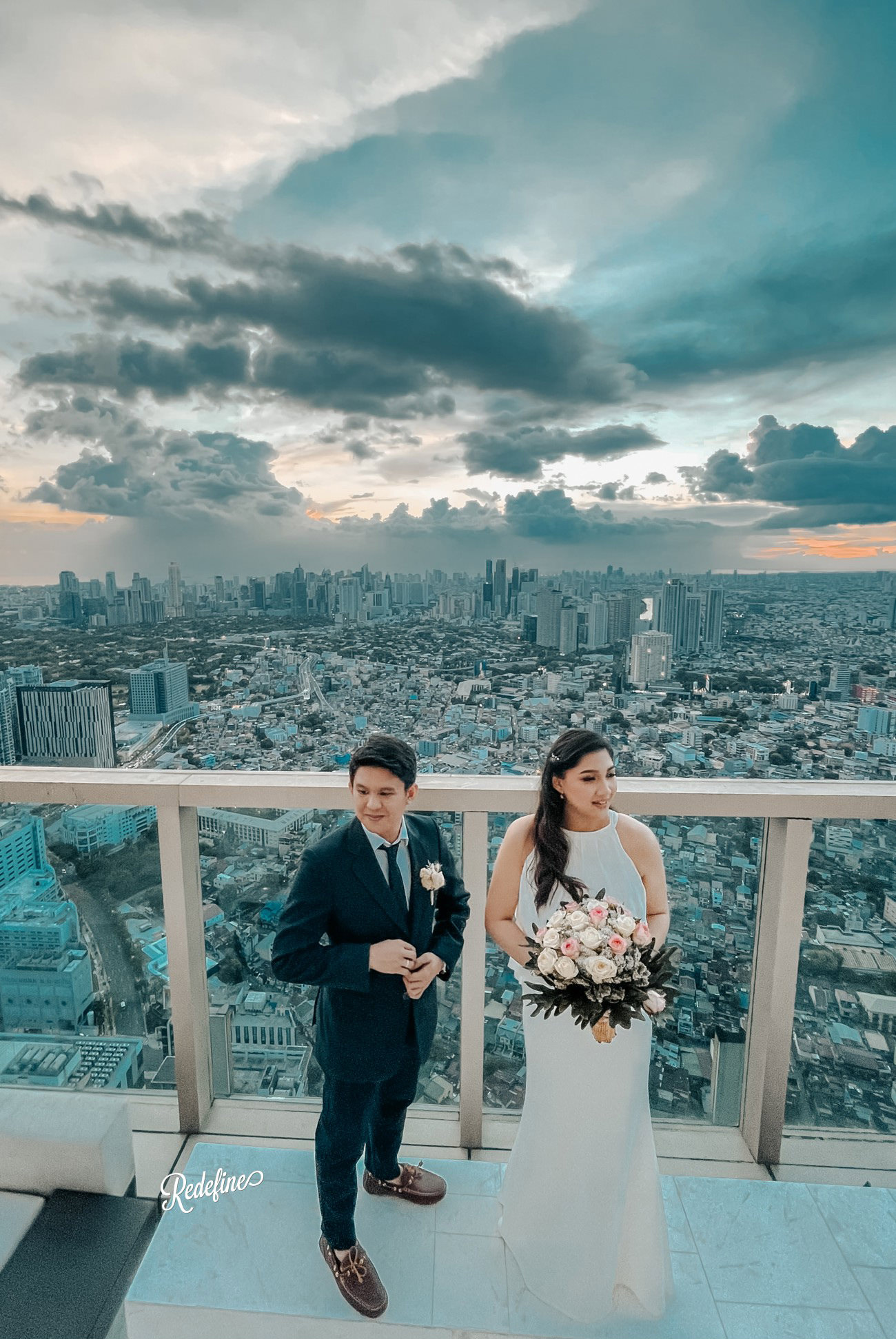 Modern Photographer based in the Philippines Redefine Grand Hyatt BGC The Peak Wedding