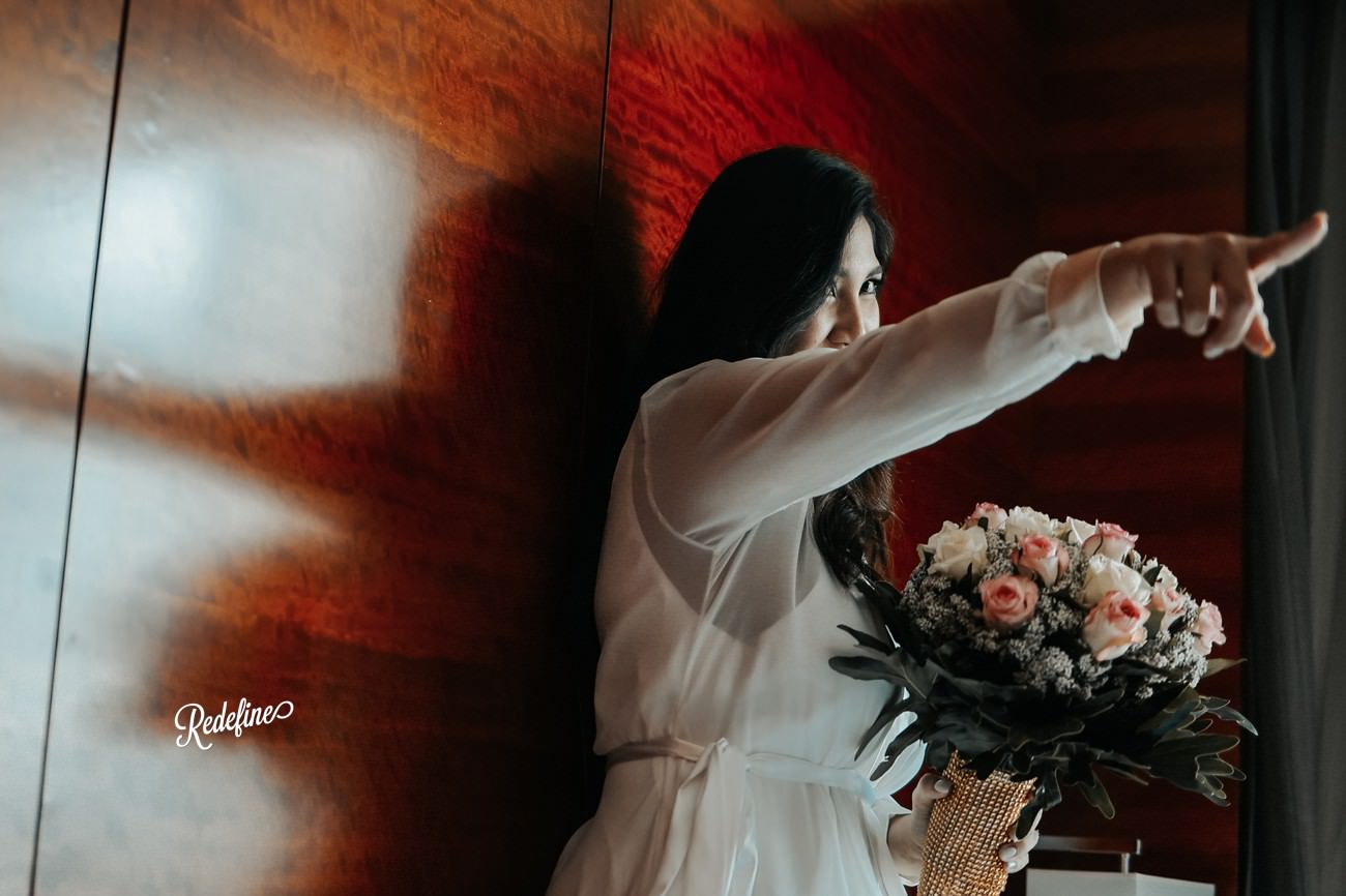 Modern Photographer based in the Philippines Redefine Grand Hyatt BGC The Peak Wedding