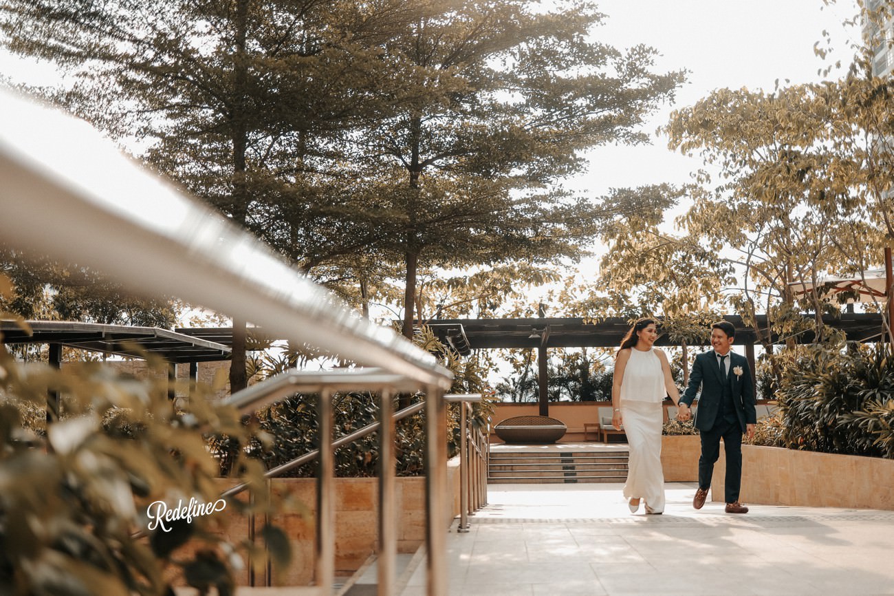 Modern Photographer based in the Philippines Redefine Grand Hyatt BGC The Peak Wedding