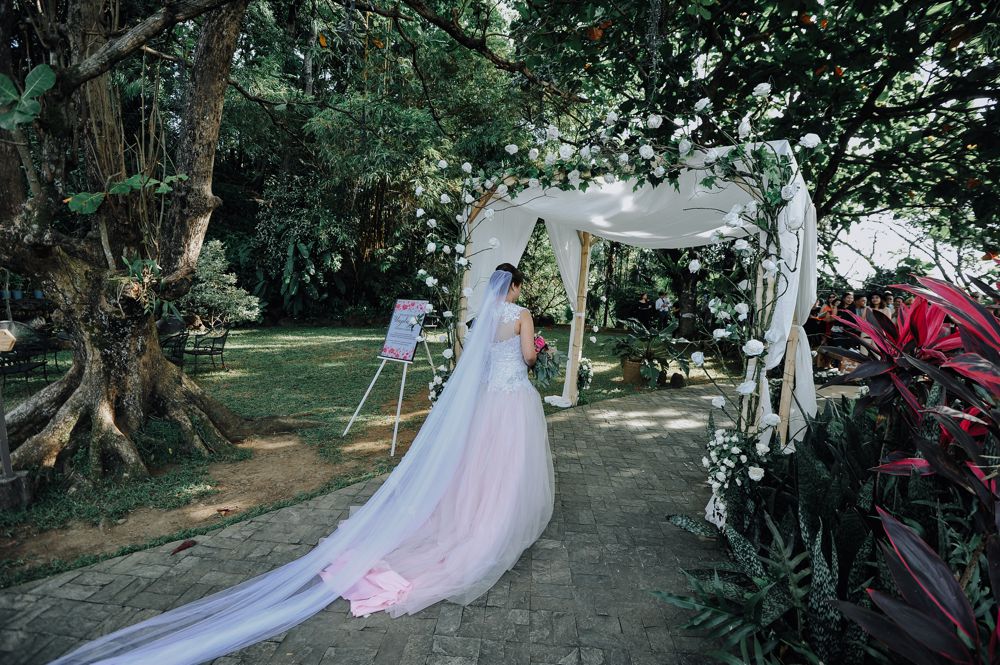 Redefine Weddings Photographer Rye and Sarah La Huerata Estate Antipolo