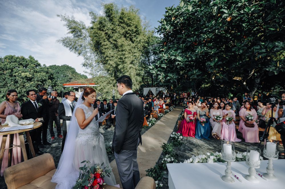 Redefine Weddings Photographer Rye and Sarah La Huerata Estate Antipolo