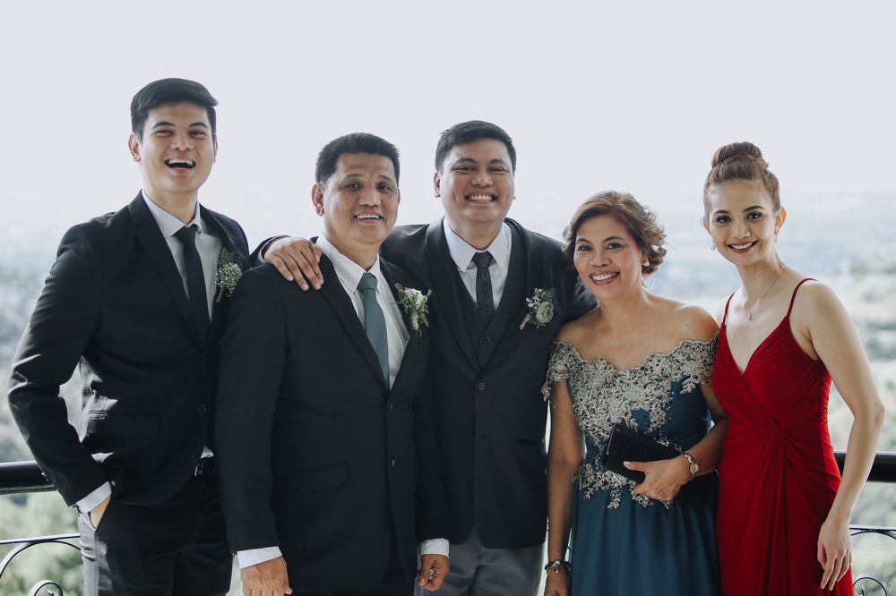 Redefine Weddings Photographer Rye and Sarah La Huerata Estate Antipolo