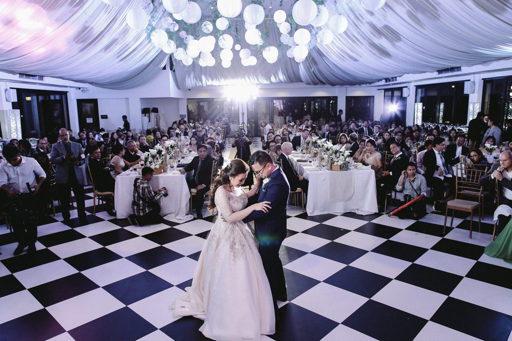 Dennis and Jeszel's Tagaytay Wedding