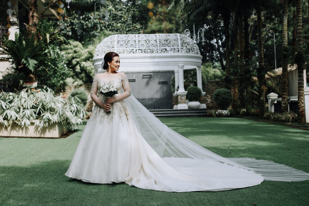 Dennis and Jeszel's Tagaytay Wedding