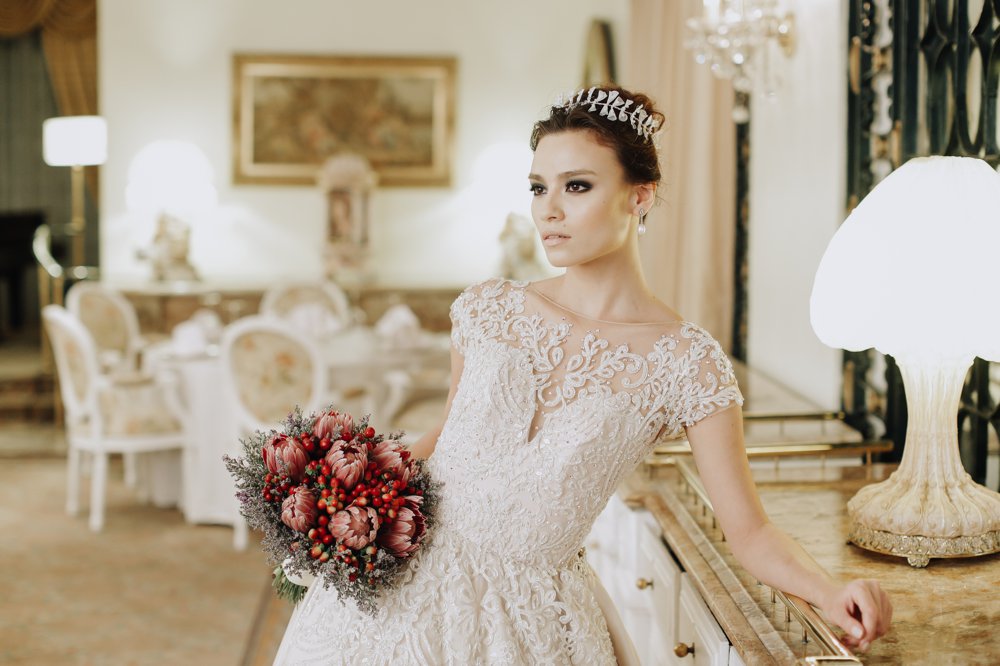 Wedding Portrait Shoot at Champagne Room of Manila Hotel