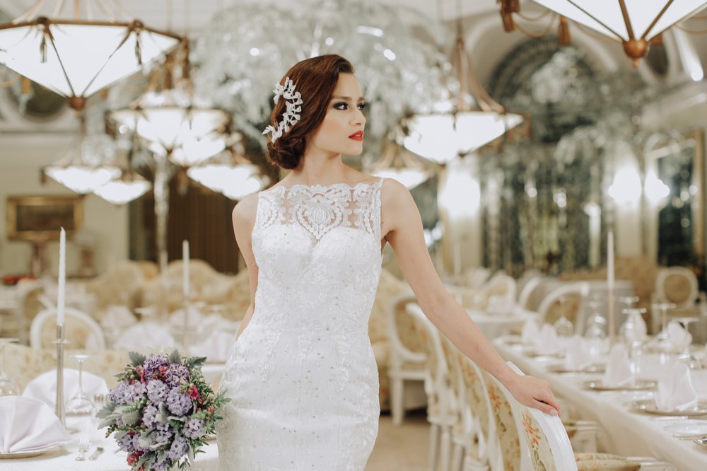 Wedding Portrait Shoot at Champagne Room of Manila Hotel