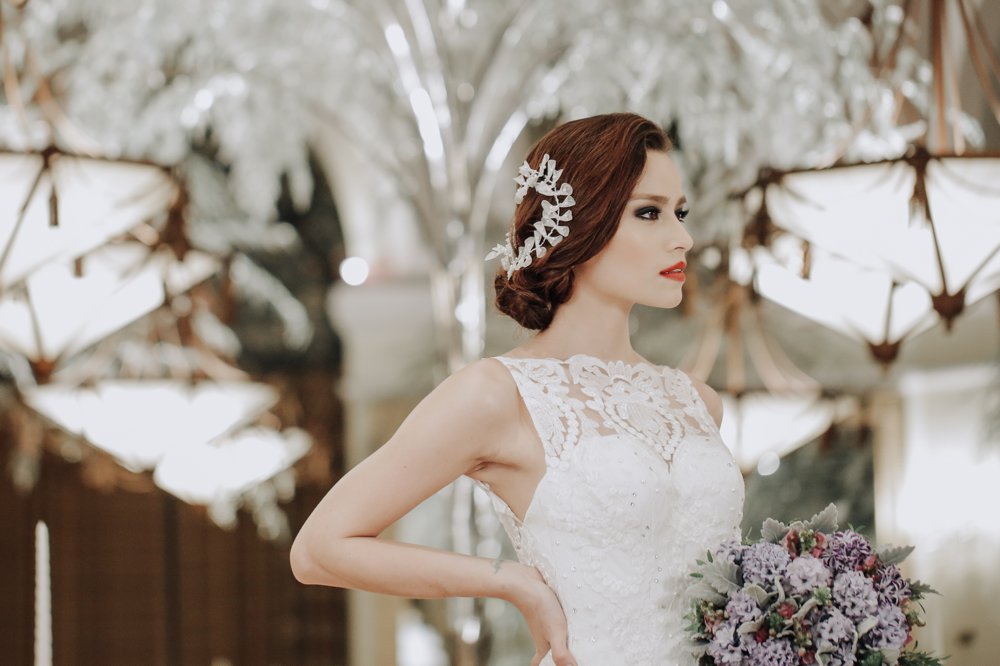 Wedding Portrait Shoot at Champagne Room of Manila Hotel